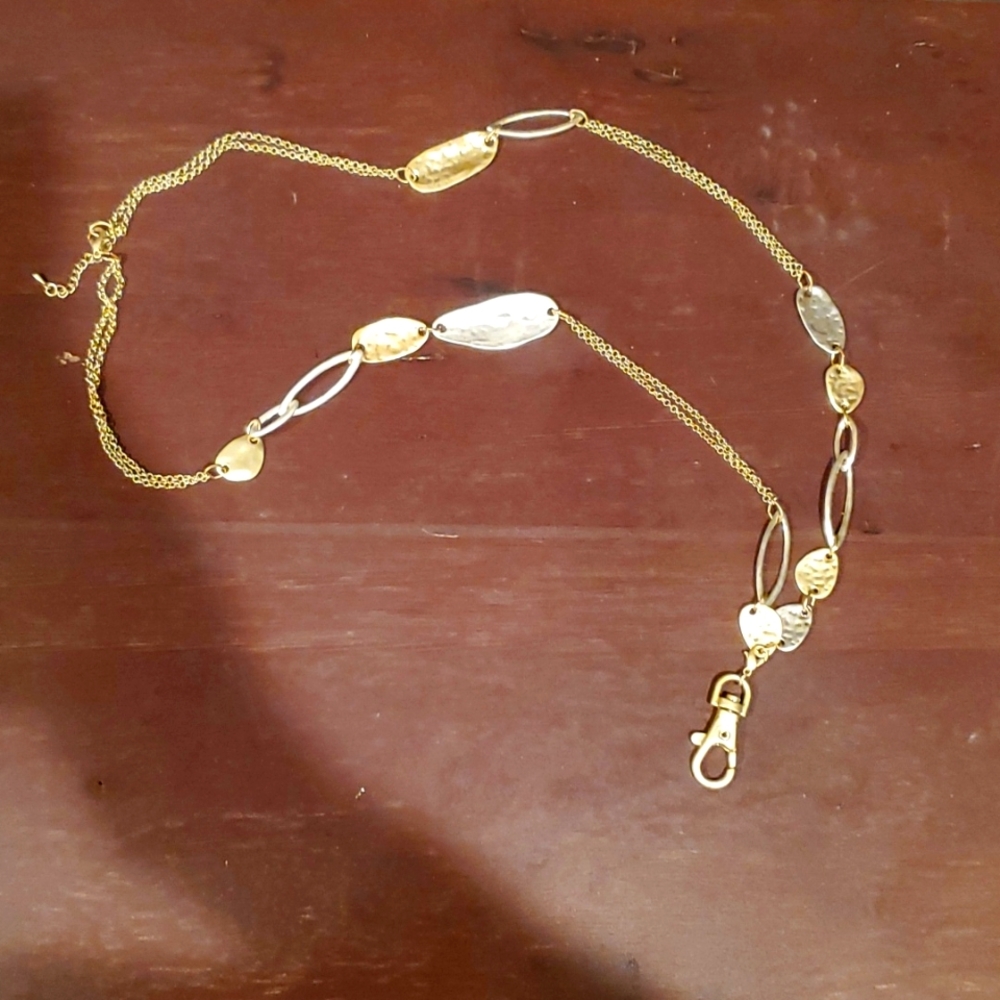 Badge Chain Necklace